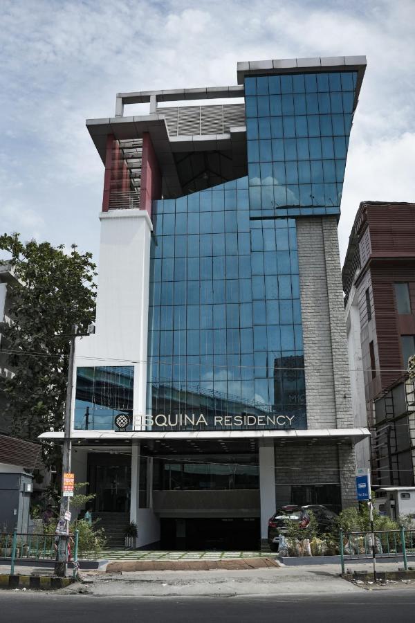 Esquina Residency Hotell Kochi Exteriör bild