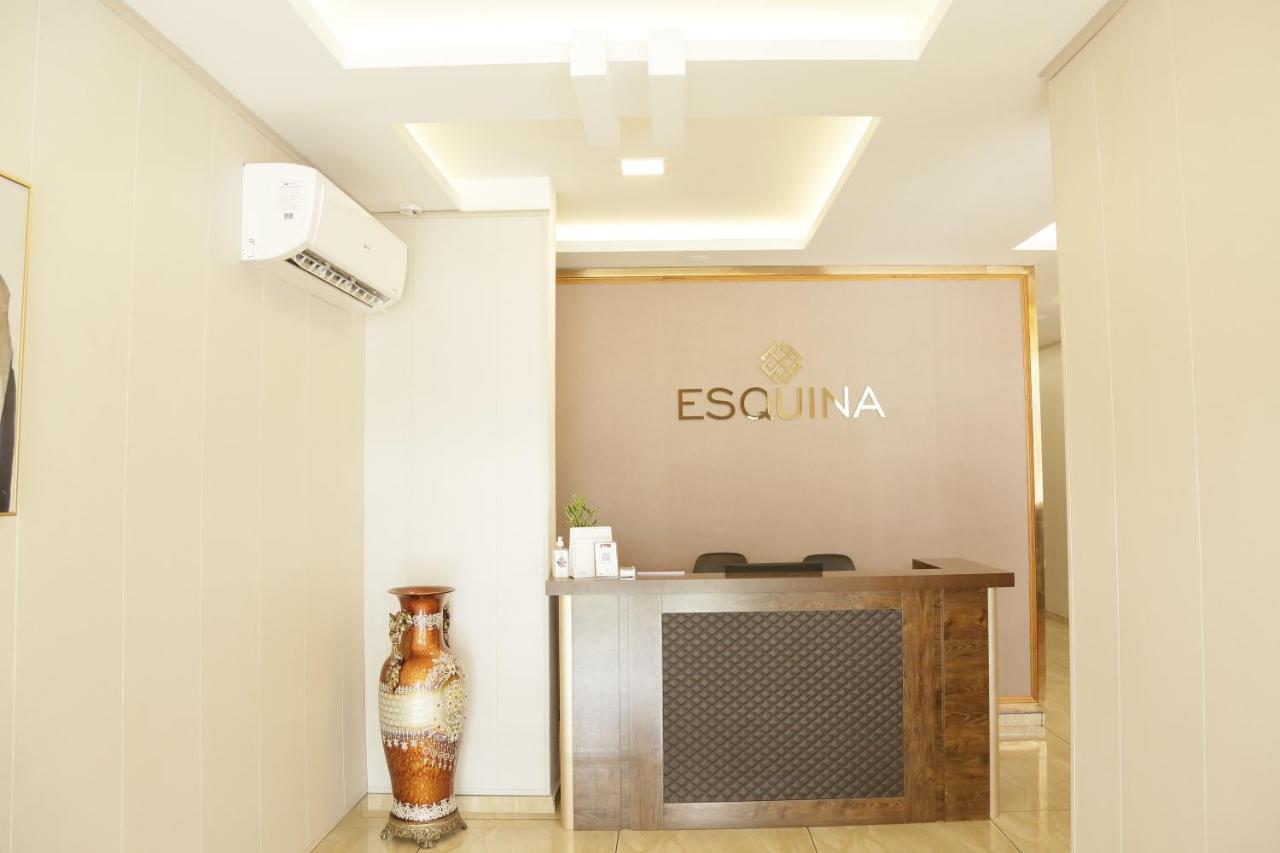Esquina Residency Hotell Kochi Exteriör bild