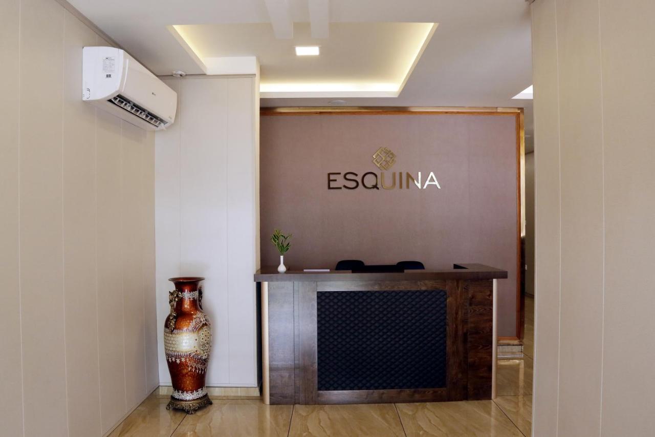Esquina Residency Hotell Kochi Exteriör bild