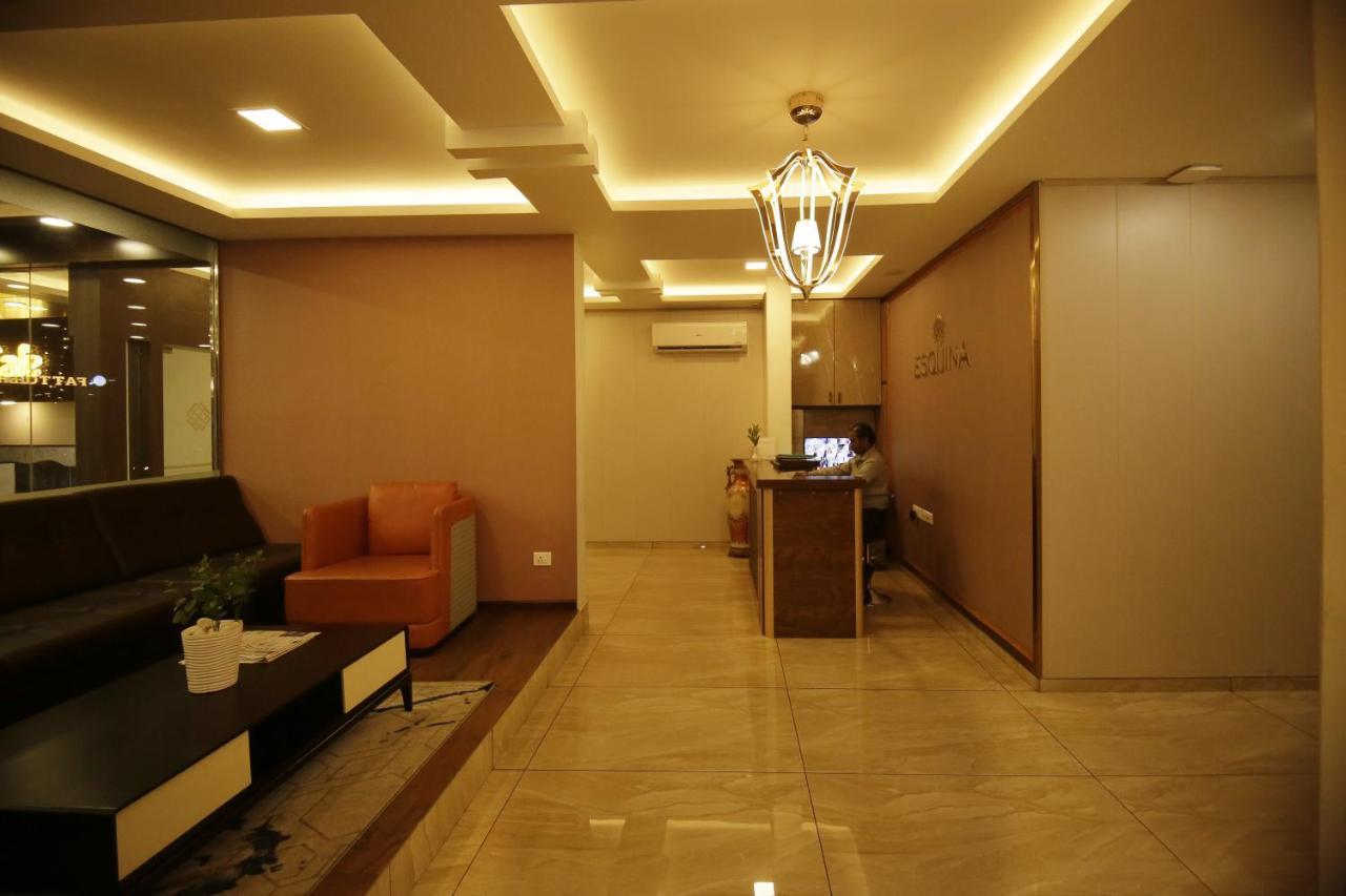 Esquina Residency Hotell Kochi Exteriör bild