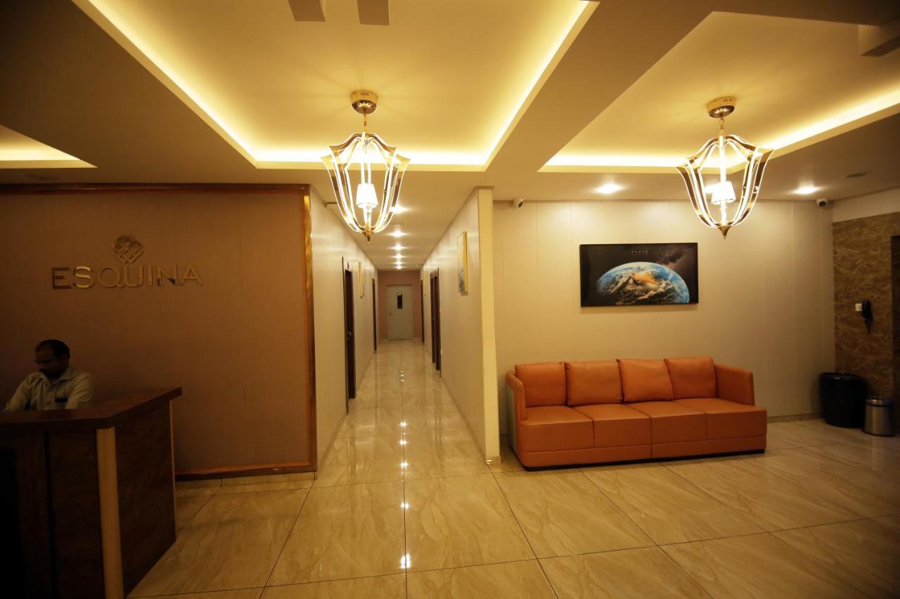 Esquina Residency Hotell Kochi Exteriör bild